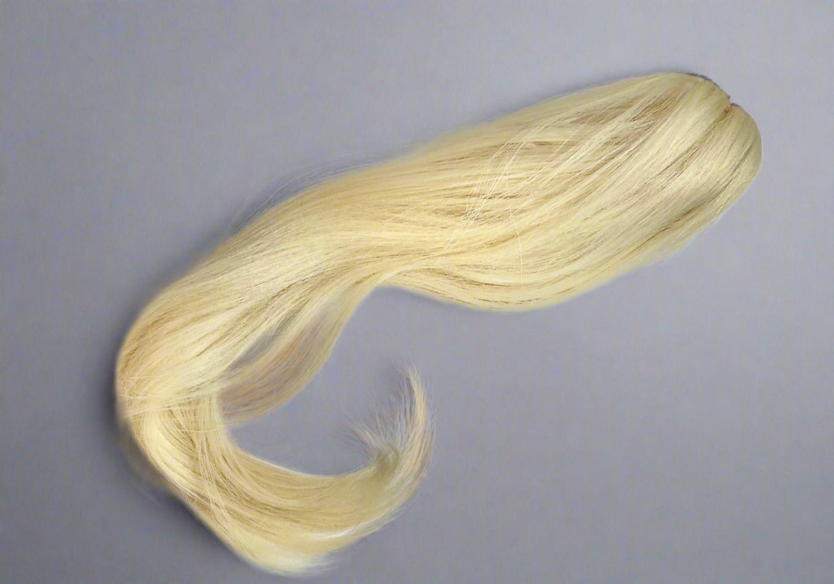 Ryan Wayne Human Hair Claw Clip shade image 2