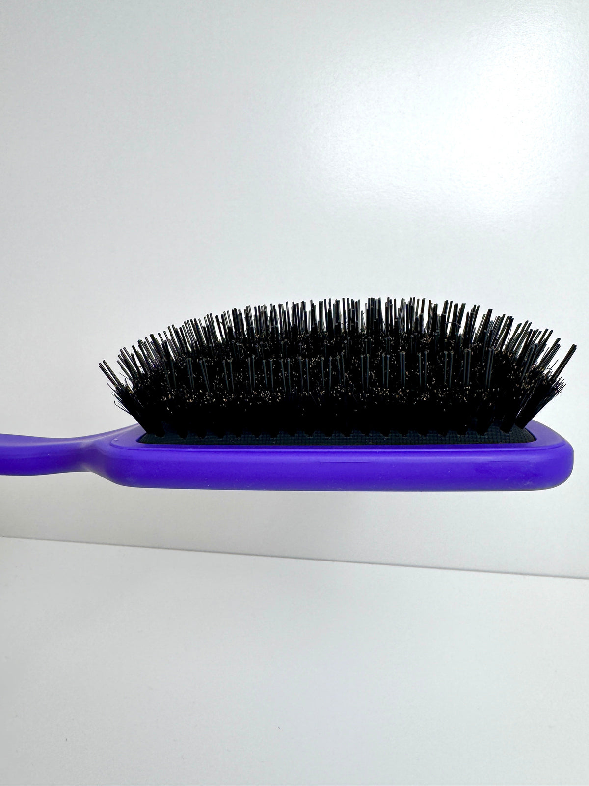 Ryan Wayne Purple Luxury Paddle Brush handle detail