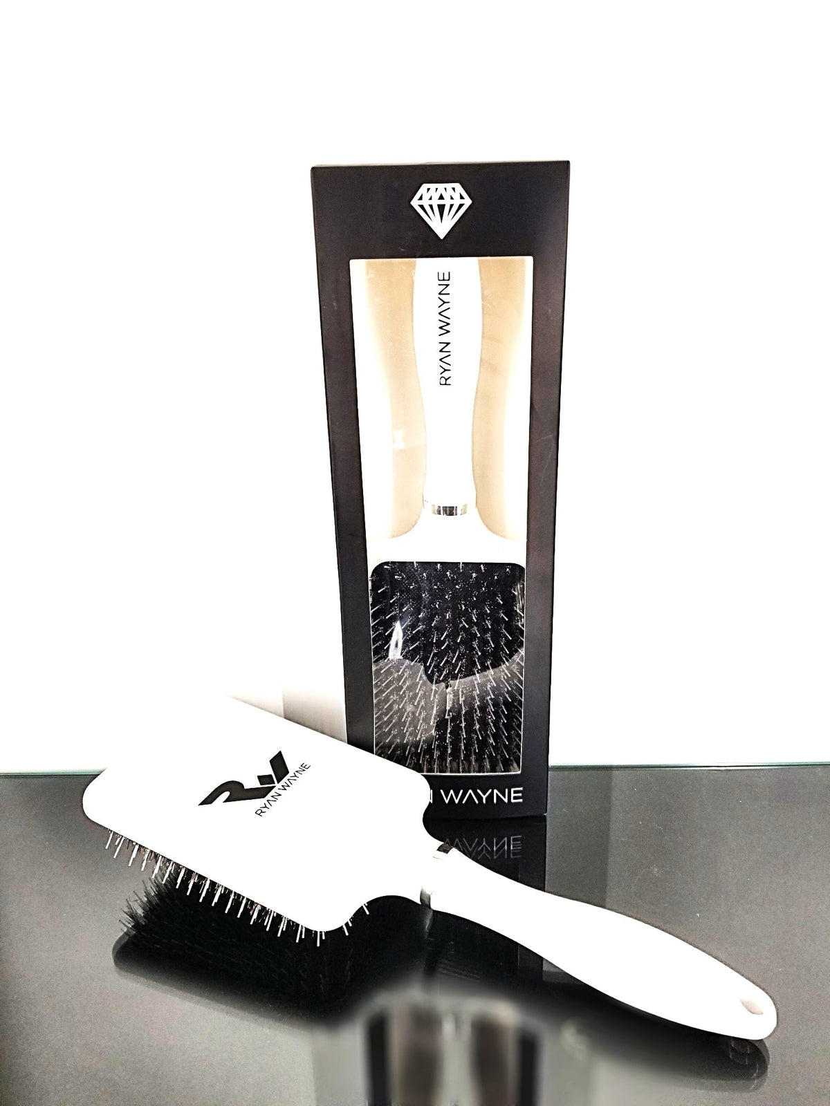Ryan Wayne Diamond Essential Paddle Brush and packaging
